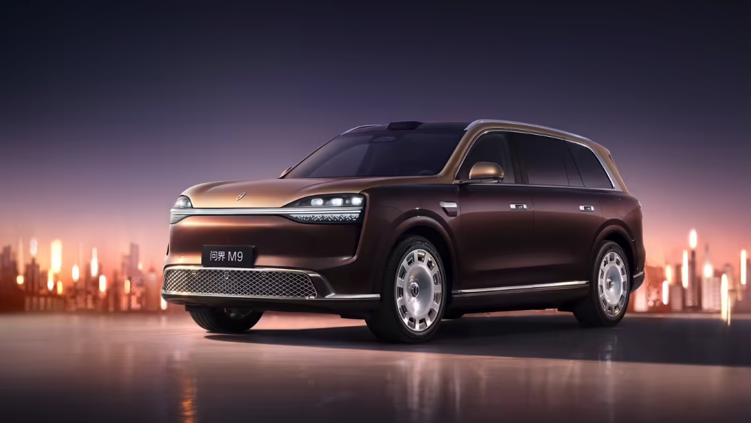 全新一代问界M9官图发布 何刚剧透6激光雷达+全主动智能底盘黑科技